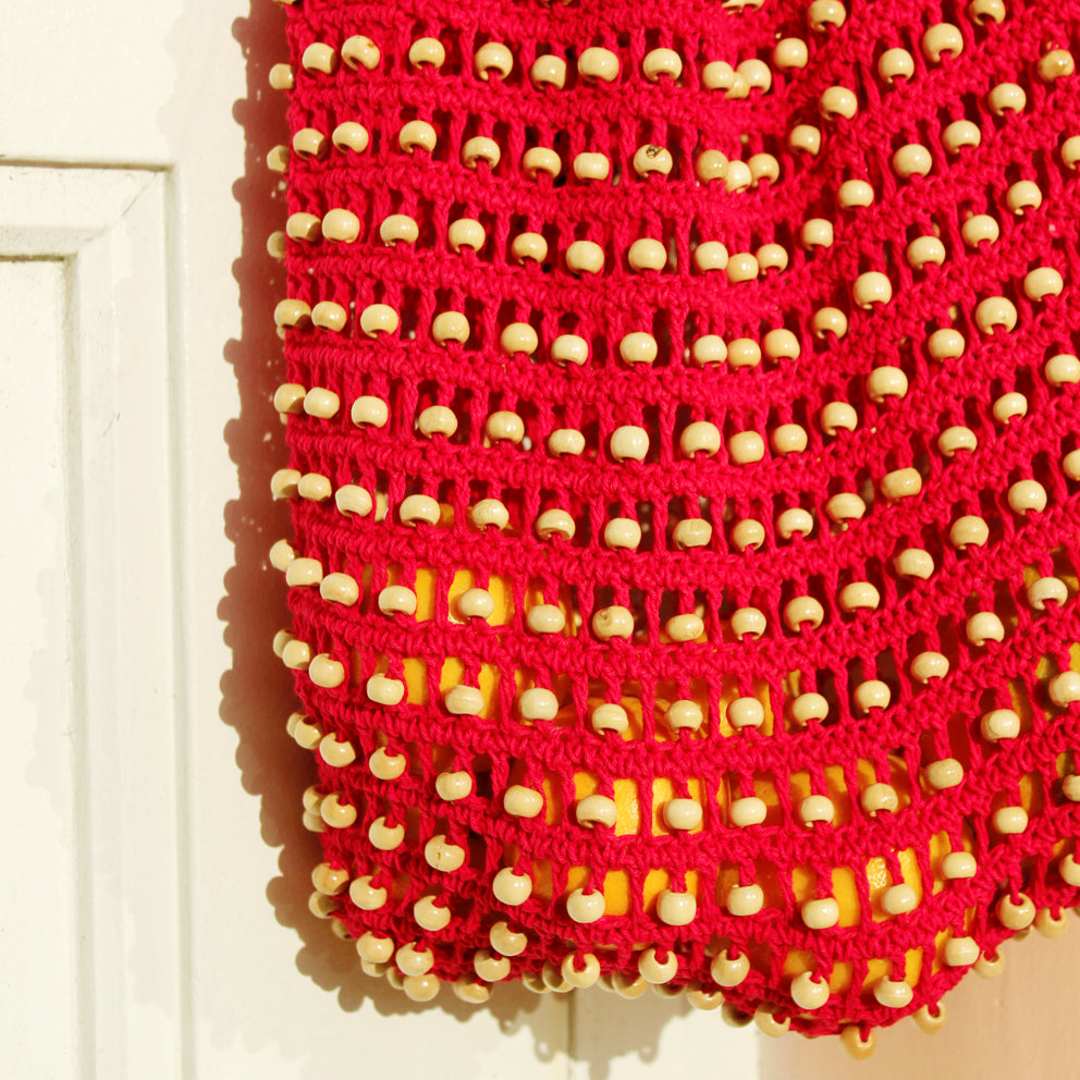 karma wooden crochet beads bag in red - jetwell.shop